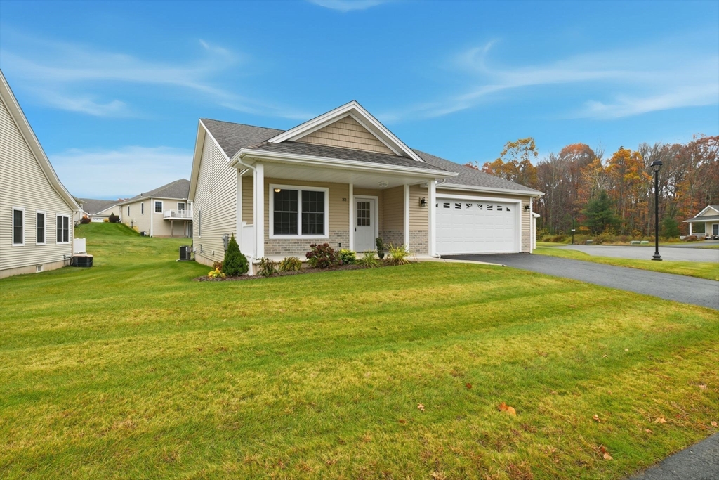 32 Lodge Lane, Wilbraham, Massachusetts, 2 Bedrooms Bedrooms, 5 Rooms Rooms,2 BathroomsBathrooms,Residential,For Sale,Lodge Lane,73451919