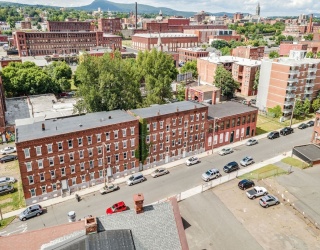 121-131 Clemente, Holyoke, Massachusetts, ,Commercial Sale,For Sale,Clemente,73451708