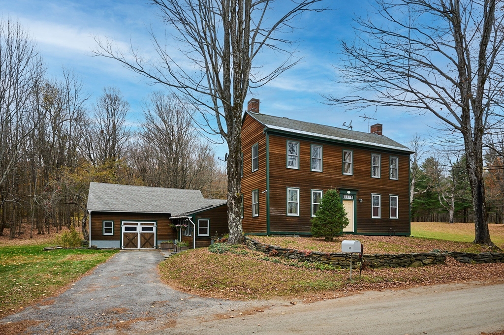 10 Maple Street, Plainfield, Massachusetts, 3 Bedrooms Bedrooms, 7 Rooms Rooms,2 BathroomsBathrooms,Residential,For Sale,Maple Street,73451394