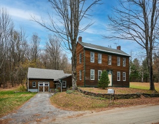 10 Maple Street, Plainfield, Massachusetts, 3 Bedrooms Bedrooms, 7 Rooms Rooms,2 BathroomsBathrooms,Residential,For Sale,Maple Street,73451394
