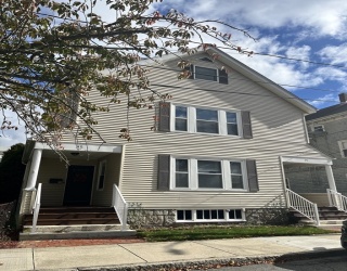 49 Farnham St, Fall River, Massachusetts, 5 Bedrooms Bedrooms, 12 Rooms Rooms,3 BathroomsBathrooms,Residential Income,For Sale,Farnham St,73450713