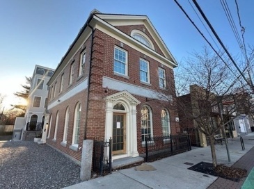 292 Beacon, Somerville, Massachusetts, ,Commercial Lease,For Rent,Beacon,73452109