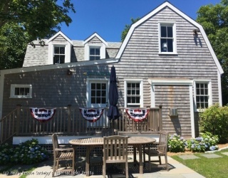 5 Green Lane, Nantucket, Massachusetts, 3 Bedrooms Bedrooms, 7 Rooms Rooms,2.5 BathroomsBathrooms,Residential Lease,For Rent,Green Lane,73452616