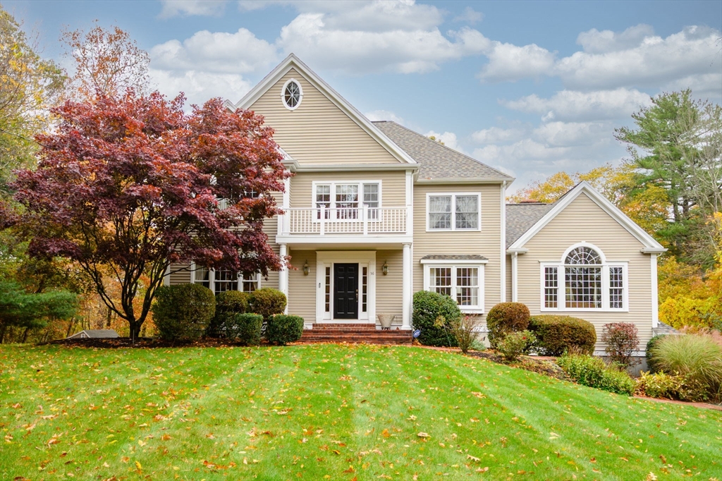 56 Paradise Dr, Norwell, Massachusetts, 4 Bedrooms Bedrooms, 12 Rooms Rooms,3.5 BathroomsBathrooms,Residential,For Sale,Paradise Dr,73451358