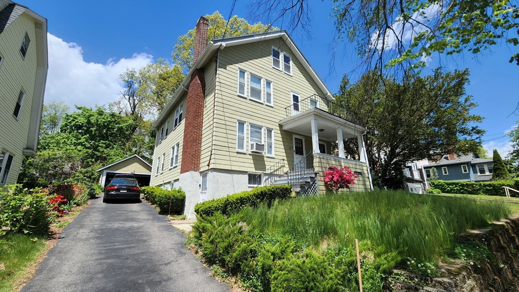132 Montclair Avenue, Boston, Massachusetts, 3 Bedrooms Bedrooms, 5 Rooms Rooms,1 BathroomBathrooms,Residential Lease,For Rent,Montclair Avenue,73453087
