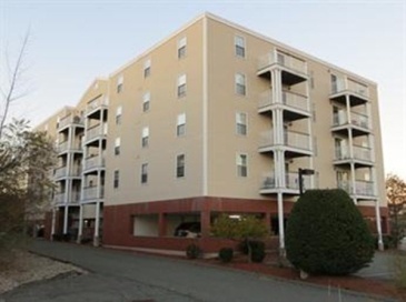 86 E Howard Street, Quincy, Massachusetts, 2 Bedrooms Bedrooms, 5 Rooms Rooms,1 BathroomBathrooms,Residential Lease,For Rent,E Howard Street,73452883