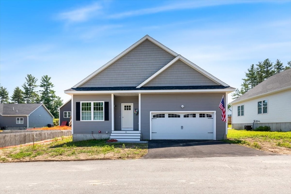 7 Venus Way, Pelham, New Hampshire, 2 Bedrooms Bedrooms, 5 Rooms Rooms,2 BathroomsBathrooms,Residential,For Sale,Venus Way,73452979