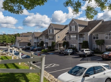 3 Farmhouse Lane, Marlborough, Massachusetts, 2 Bedrooms Bedrooms, 3 Rooms Rooms,1 BathroomBathrooms,Residential Lease,For Rent,Farmhouse Lane,73453631