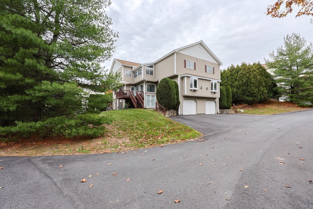 45 Half Crown Cir, Ashland, Massachusetts, 2 Bedrooms Bedrooms, 5 Rooms Rooms,2.5 BathroomsBathrooms,Residential,For Sale,Half Crown Cir,73454075