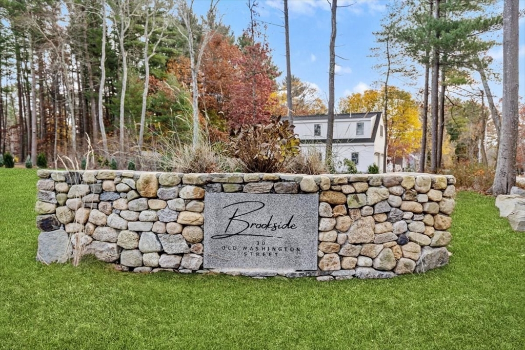 30 Old Washington, Pembroke, Massachusetts, 2 Bedrooms Bedrooms, 4 Rooms Rooms,1.5 BathroomsBathrooms,Residential,For Sale,Old Washington,73454138