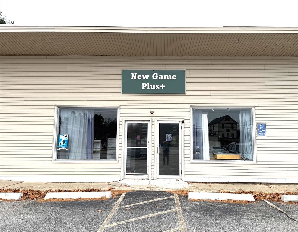 160 Main, Kingston, New Hampshire, ,Commercial Lease,For Rent,Main,73454985