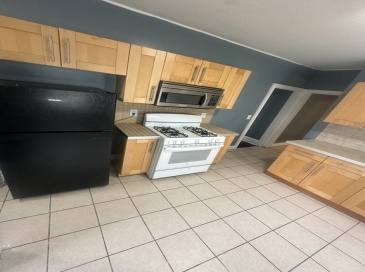 23 Mount Ida Rd, Boston, Massachusetts, 3 Bedrooms Bedrooms, 6 Rooms Rooms,1 BathroomBathrooms,Residential Lease,For Rent,Mount Ida Rd,73454815