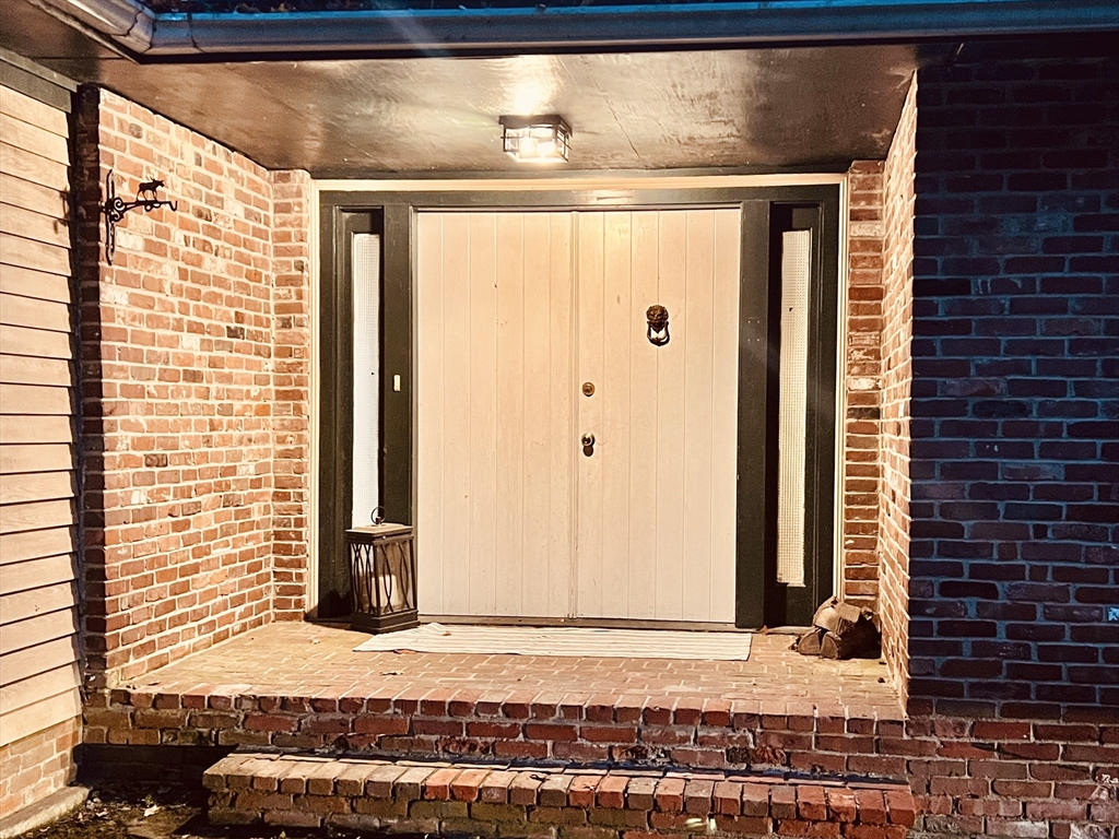 601 Newburyport Turnpike, Rowley, Massachusetts, 3 Bedrooms Bedrooms, 5 Rooms Rooms,1 BathroomBathrooms,Residential,For Sale,Newburyport Turnpike,73452395