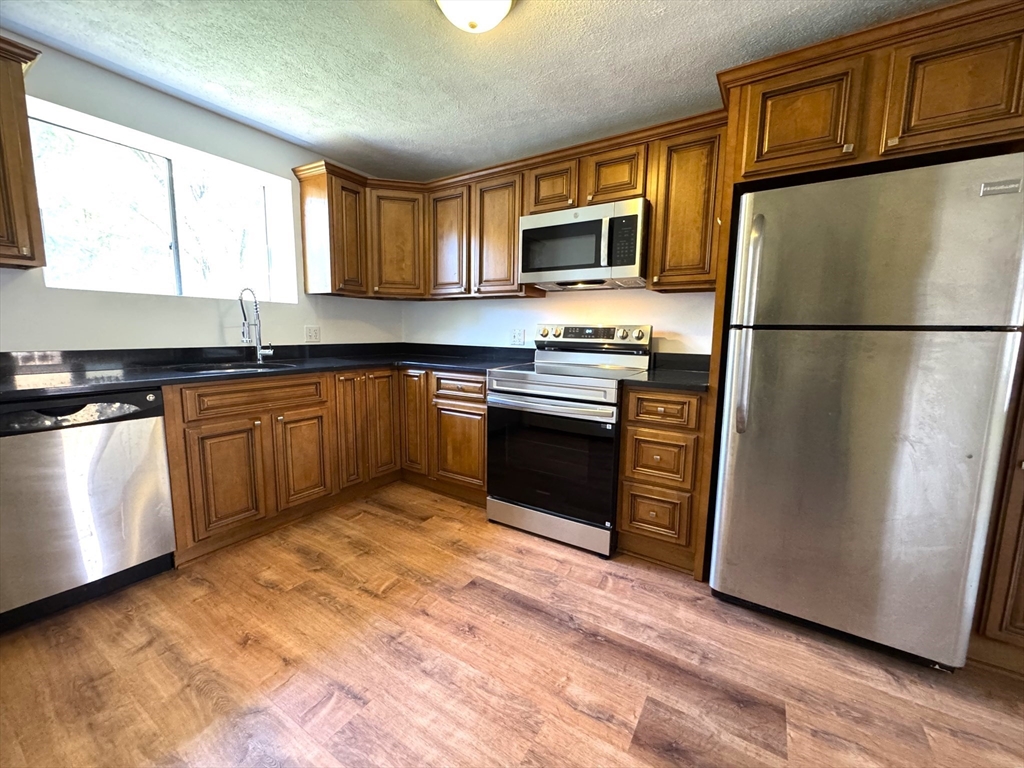 44 Westgate Rd., Boston, Massachusetts, 2 Bedrooms Bedrooms, 4 Rooms Rooms,1 BathroomBathrooms,Residential Lease,For Rent,Westgate Rd.,73454411