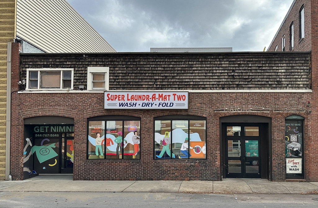 141 Border St, Boston, Massachusetts, ,Commercial Sale,For Sale,Border St,73454649