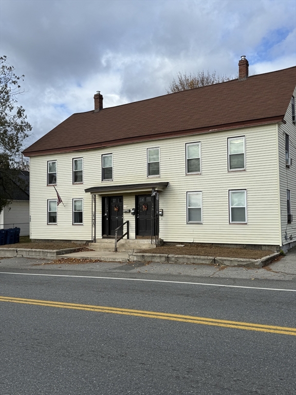 142 Pleasant St, Dracut, Massachusetts, 2 Bedrooms Bedrooms, 4 Rooms Rooms,1 BathroomBathrooms,Residential Lease,For Rent,Pleasant St,73454327
