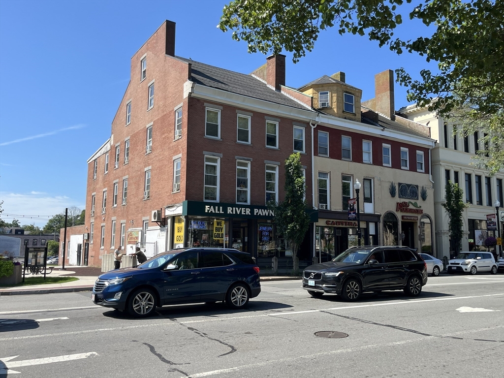 48 Taunton Green, Taunton, Massachusetts, 24 Bedrooms Bedrooms, 52 Rooms Rooms,24 BathroomsBathrooms,Residential Income,For Sale,Taunton Green,73451193