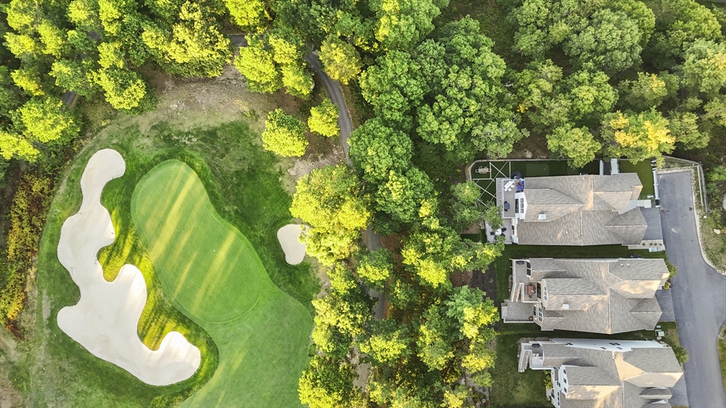 48 Briarwood, Plymouth, Massachusetts, 3 Bedrooms Bedrooms, 9 Rooms Rooms,4 BathroomsBathrooms,Residential,For Sale,Briarwood,73449398