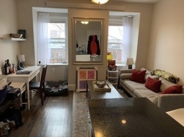 62 W Rutland Square, Boston, Massachusetts, 1 Bedroom Bedrooms, 3 Rooms Rooms,1 BathroomBathrooms,Residential Lease,For Rent,W Rutland Square,73455269
