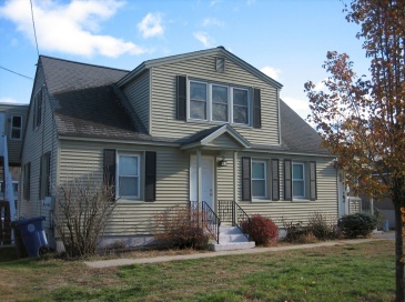 706 Lancaster St, Leominster, Massachusetts, 3 Bedrooms Bedrooms, 5 Rooms Rooms,1 BathroomBathrooms,Residential Lease,For Rent,Lancaster St,73455294 706 Lancaster St, Leominster, Massachusetts, 3 Bedrooms Bedrooms, 5 Rooms Rooms,1 BathroomBathrooms,Residential Lease,For Rent,Lancaster St,73455294