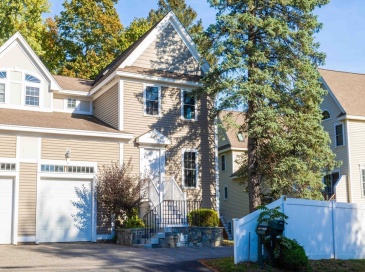 171 N.Main Street, Natick, Massachusetts, 3 Bedrooms Bedrooms, 5 Rooms Rooms,2.5 BathroomsBathrooms,Residential Lease,For Rent,N.Main Street,73455311