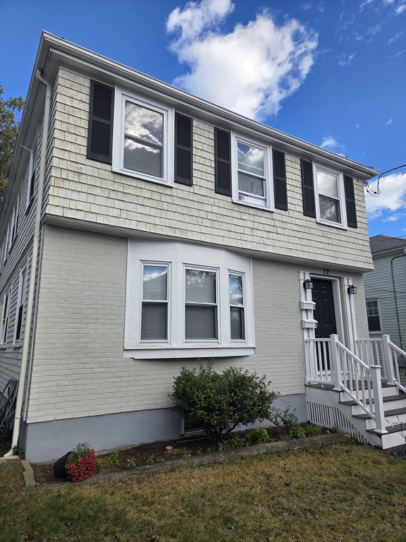 72 Barstow St, Salem, Massachusetts, 2 Bedrooms Bedrooms, 5 Rooms Rooms,1 BathroomBathrooms,Residential Lease,For Rent,Barstow St,73455397