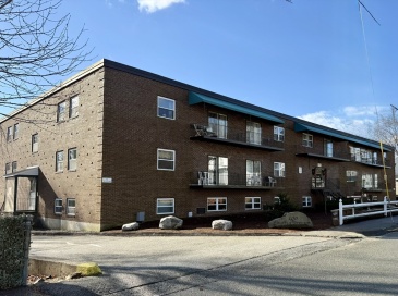 100 Water Street, Stoughton, Massachusetts, 40 Bedrooms Bedrooms, 69 Rooms Rooms,29 BathroomsBathrooms,Residential Income,For Sale,Water Street,73455615