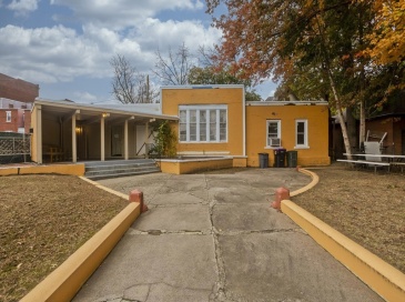 193 Elm St, Holyoke, Massachusetts, ,Commercial Sale,For Sale,Elm St,73452202