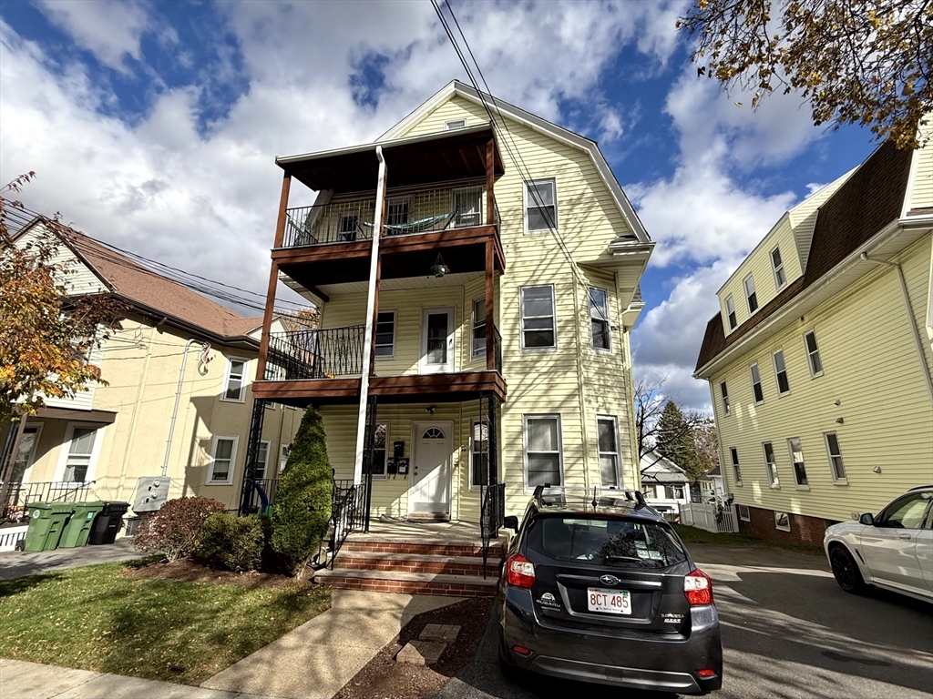 35 Irma Ave, Watertown, Massachusetts, 2 Bedrooms Bedrooms, 6 Rooms Rooms,1 BathroomBathrooms,Residential Lease,For Rent,Irma Ave,73452426