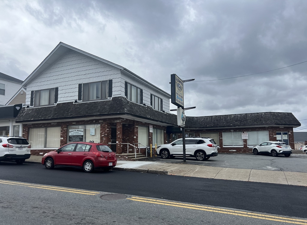 1467 S Main St, Fall River, Massachusetts, ,Commercial Sale,For Sale,S Main St,73455335