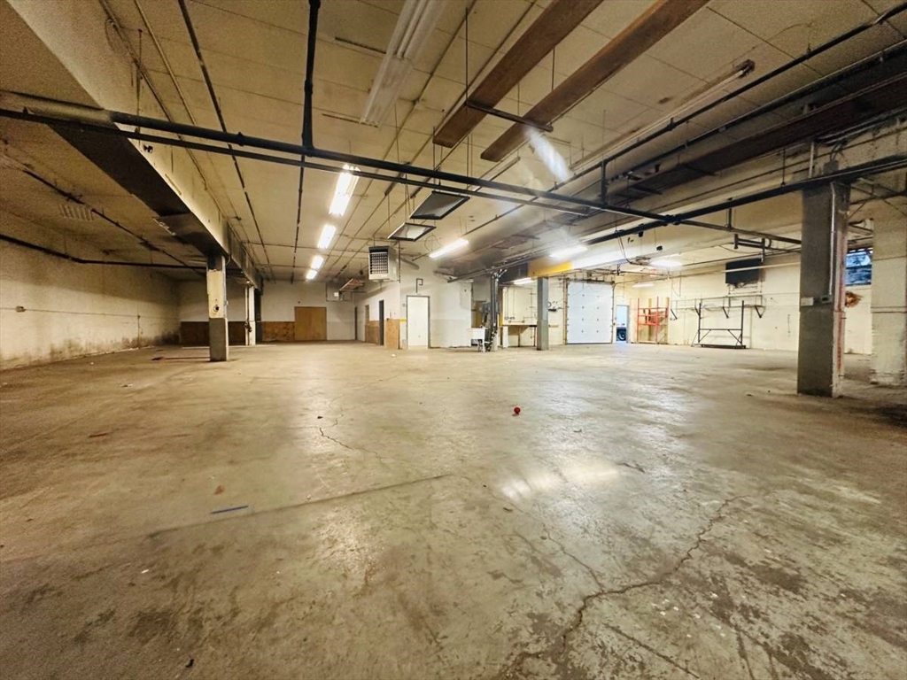 5254 Washington St, Boston, Massachusetts, ,Commercial Lease,For Rent,Washington St,73455546