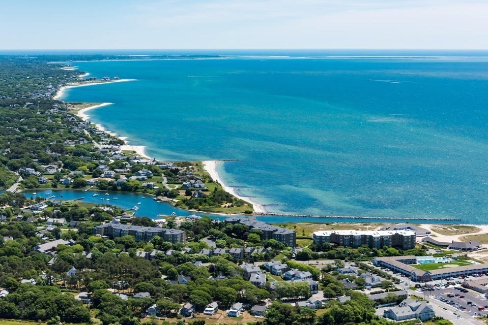 1 Belmont Road, Harwich, Massachusetts, 3 Bedrooms Bedrooms, 6 Rooms Rooms,2 BathroomsBathrooms,Residential,For Sale,Belmont Road,73450970