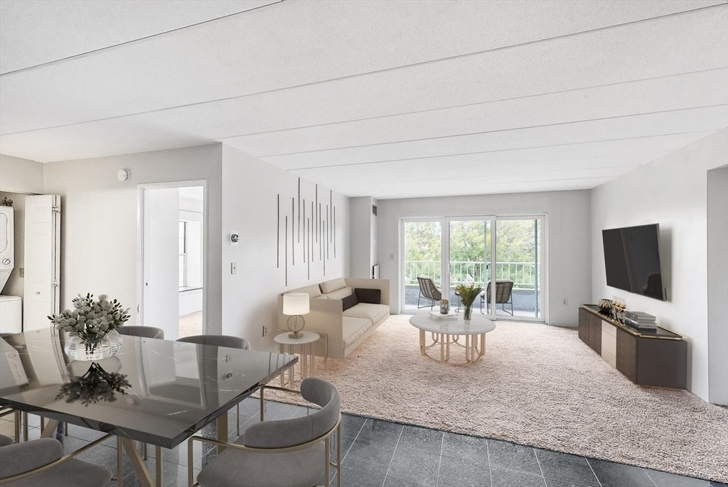 100 Boatswains Way, Chelsea, Massachusetts, 2 Bedrooms Bedrooms, 4 Rooms Rooms,2 BathroomsBathrooms,Residential Lease,For Rent,Boatswains Way,73455384