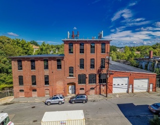 81-83 Holly Street, Lawrence, Massachusetts, ,Commercial Lease,For Rent,Holly Street,73455801