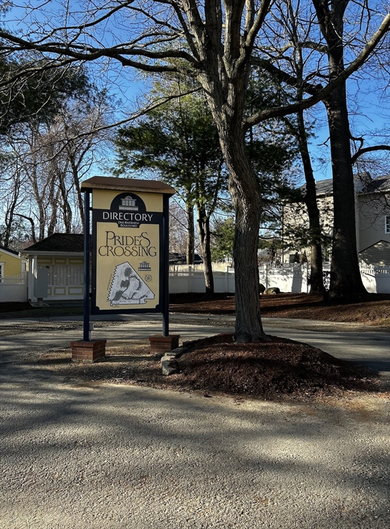 1 Riverview Blvd, Methuen, Massachusetts, 2 Bedrooms Bedrooms, 5 Rooms Rooms,1 BathroomBathrooms,Residential,For Sale,Riverview Blvd,73353884