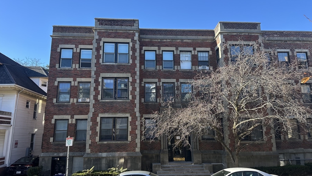 40 Chester St, Boston, Massachusetts, 2 Bedrooms Bedrooms, 4 Rooms Rooms,1 BathroomBathrooms,Residential Lease,For Rent,Chester St,73455771