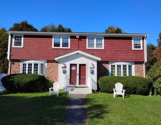 15 Robert Arey Drive, Randolph, Massachusetts, 3 Bedrooms Bedrooms, 7 Rooms Rooms,1 BathroomBathrooms,Residential Lease,For Rent,Robert Arey Drive,73456070