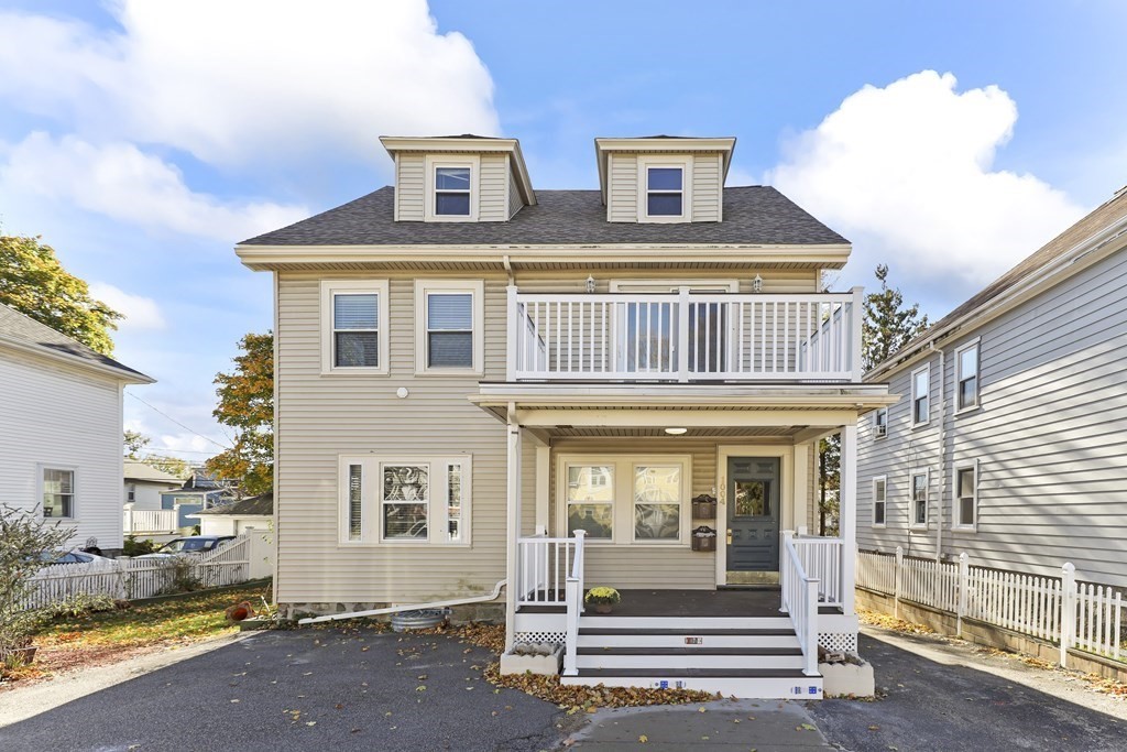 1004 South Street, Boston, Massachusetts, 4 Bedrooms Bedrooms, 8 Rooms Rooms,2 BathroomsBathrooms,Residential Lease,For Rent,South Street,73456234