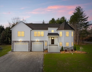 120 South Street East, Raynham, Massachusetts, 3 Bedrooms Bedrooms, 6 Rooms Rooms,2.5 BathroomsBathrooms,Residential,For Sale,South Street East,73455851