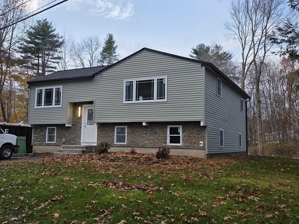 7 Trues Pkwy, Sandown, New Hampshire, 2 Bedrooms Bedrooms, 5 Rooms Rooms,2 BathroomsBathrooms,Residential,For Sale,Trues Pkwy,73455767