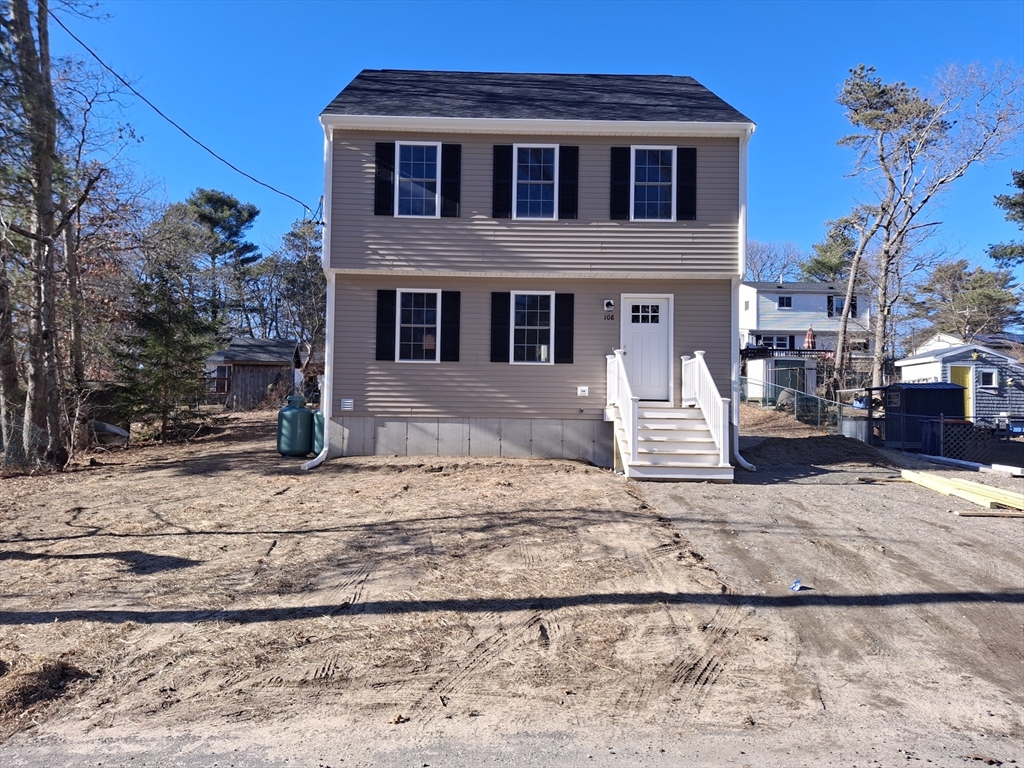 108 Lake Ave, Wareham, Massachusetts, 3 Bedrooms Bedrooms, 5 Rooms Rooms,2 BathroomsBathrooms,Residential,For Sale,Lake Ave,73455357