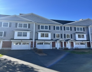 1975 Middlesex St, Lowell, Massachusetts, 2 Bedrooms Bedrooms, 6 Rooms Rooms,1.5 BathroomsBathrooms,Residential,For Sale,Middlesex St,73456636