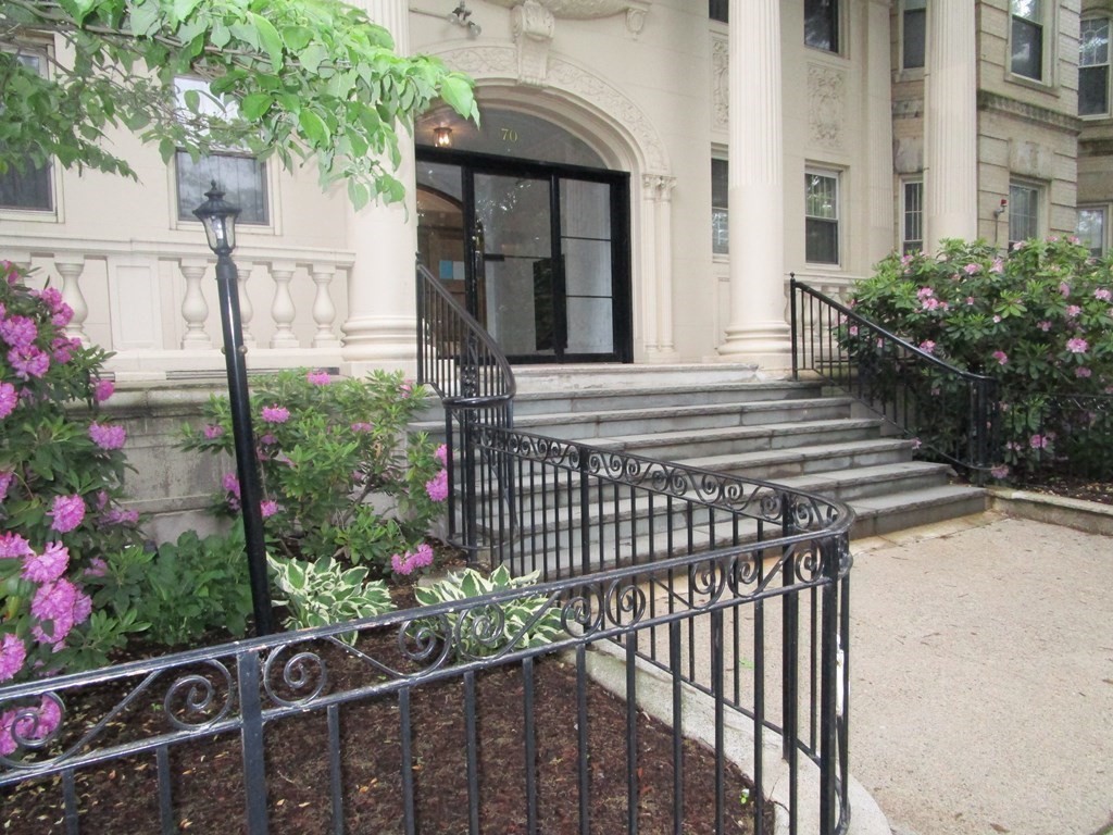 74 The Fenway, Boston, Massachusetts, 1 Bedroom Bedrooms, 1 Room Rooms,1 BathroomBathrooms,Residential Lease,For Rent,The Fenway,73390008