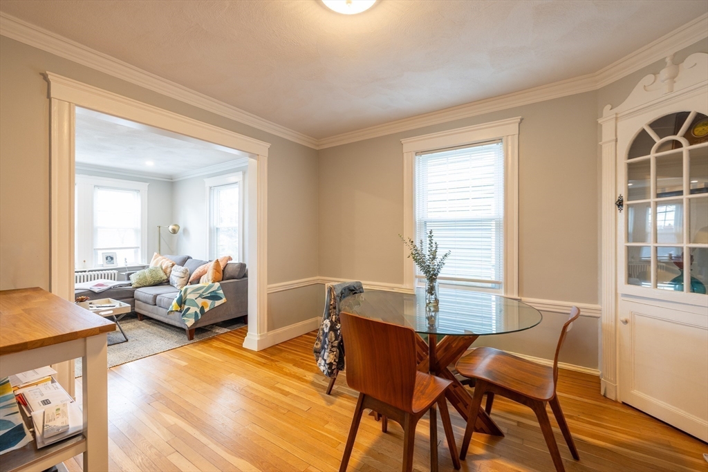 22 Potomac St, Boston, Massachusetts, 2 Bedrooms Bedrooms, 4 Rooms Rooms,1 BathroomBathrooms,Residential Lease,For Rent,Potomac St,73456851