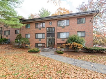 1325 Worcester Road, Framingham, Massachusetts, 2 Bedrooms Bedrooms, 4 Rooms Rooms,1 BathroomBathrooms,Residential Lease,For Rent,Worcester Road,73457005 1325 Worcester Road, Framingham, Massachusetts, 2 Bedrooms Bedrooms, 4 Rooms Rooms,1 BathroomBathrooms,Residential Lease,For Rent,Worcester Road,73457005