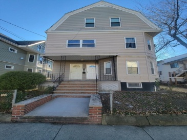 54 Morrison Ave, Somerville, Massachusetts, 2 Bedrooms Bedrooms, 3 Rooms Rooms,1 BathroomBathrooms,Residential Lease,For Rent,Morrison Ave,73390862