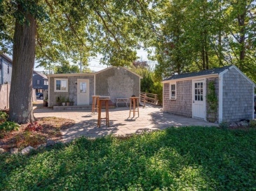 162 Main St, Essex, Massachusetts, 1 Bedroom Bedrooms, 4 Rooms Rooms,1 BathroomBathrooms,Residential,For Sale,Main St,73457077 162 Main St, Essex, Massachusetts, 1 Bedroom Bedrooms, 4 Rooms Rooms,1 BathroomBathrooms,Residential,For Sale,Main St,73457077