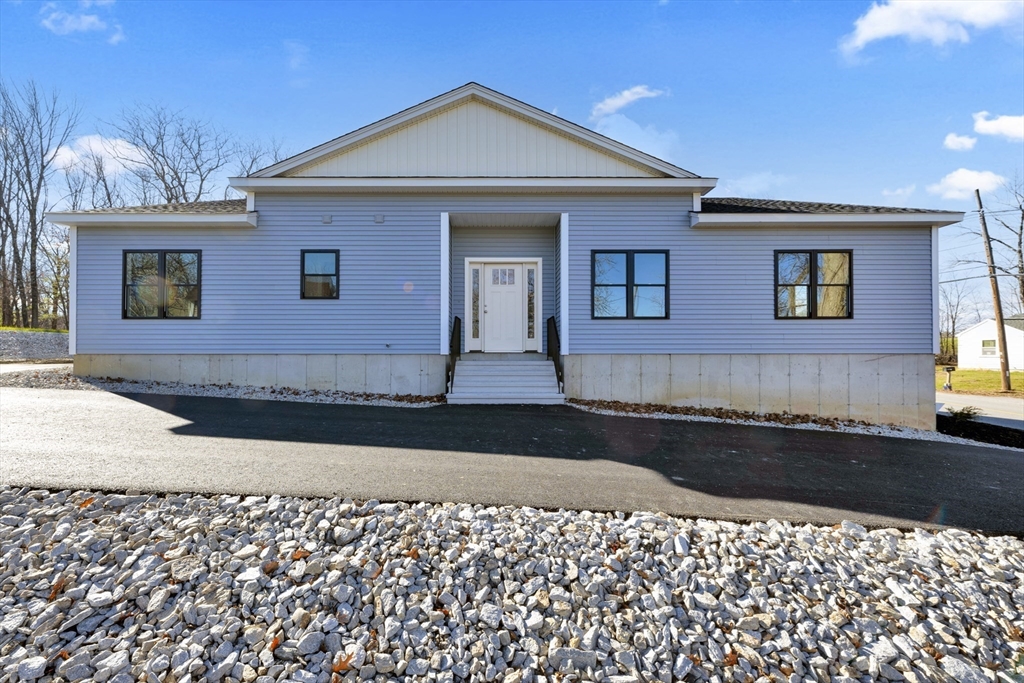 7 L Stevens Rd, Charlton, Massachusetts, 2 Bedrooms Bedrooms, 5 Rooms Rooms,2 BathroomsBathrooms,Residential,For Sale,L Stevens Rd,73457118