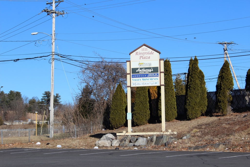 1111 Riverside Dr, Methuen, Massachusetts, ,Commercial Lease,For Rent,Riverside Dr,73457418