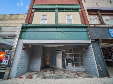 321-323 High St, Holyoke, Massachusetts, ,Commercial Sale,For Sale,High St,73457402